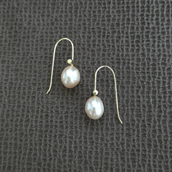 Pink🩷 Freshwater Pearl Drop Earrings - Picture 11 of 15